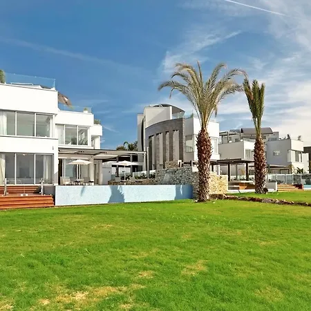 Elegance Beachfront Βίλα Αγία Νάπα