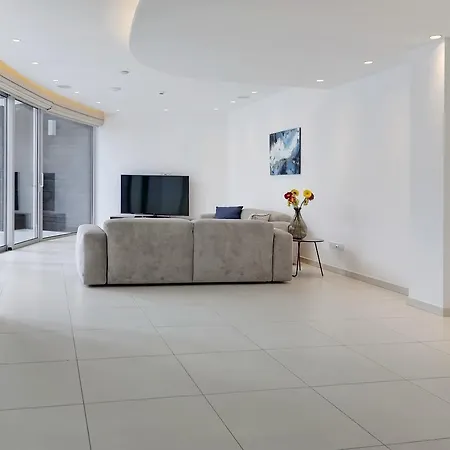 Elegance Beachfront Βίλα *
