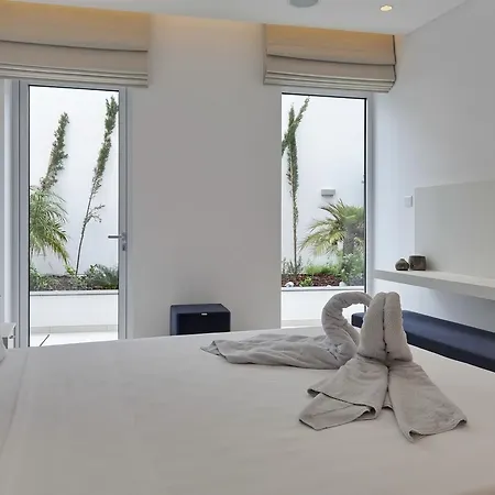 Βίλα Elegance Beachfront Αγία Νάπα