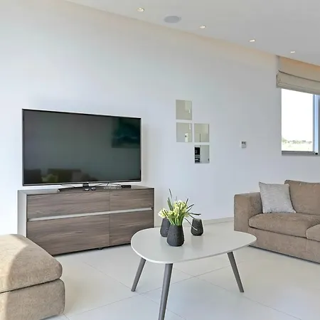 Elegance Beachfront